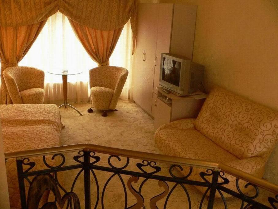 Hotel Dali プロヴディフ エクステリア 写真