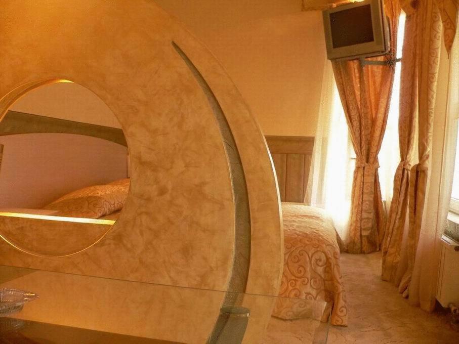 Hotel Dali プロヴディフ 部屋 写真
